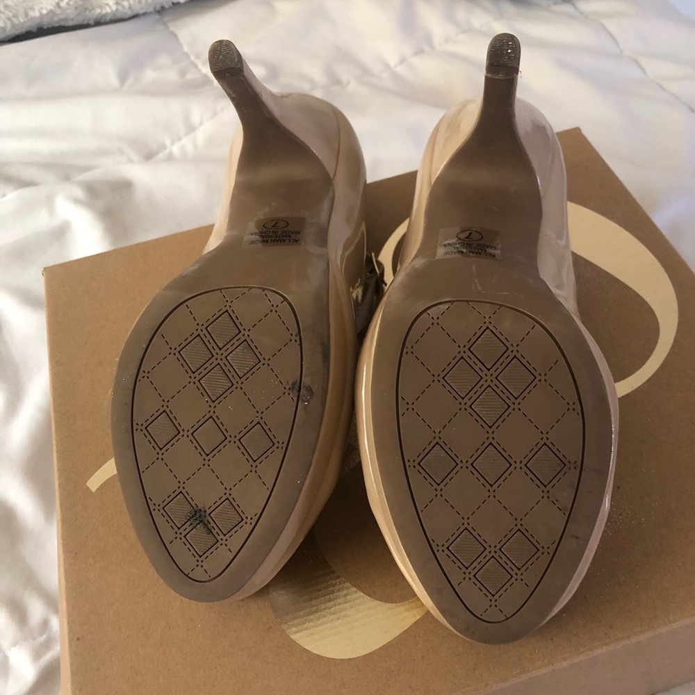 Beige Heels - Picture 4 of 4